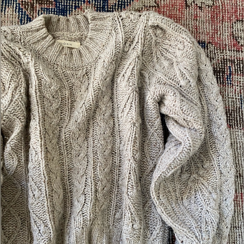 Doen sweater